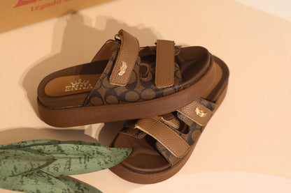 SANDALIAS AURA | DISEÑO + COMODIDAD